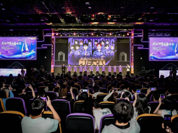 在欧洲足坛 在欧洲足坛