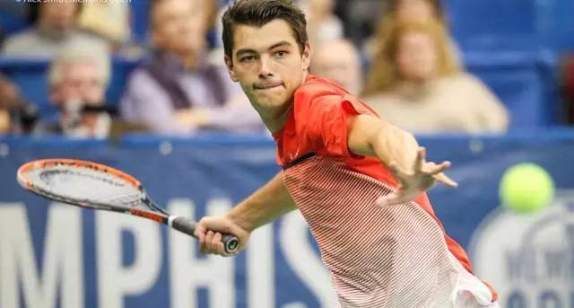 通过一系列 通过一系列