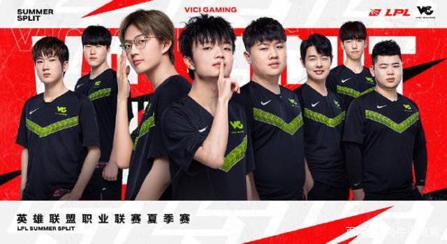 帅手下效力 帅手下效力